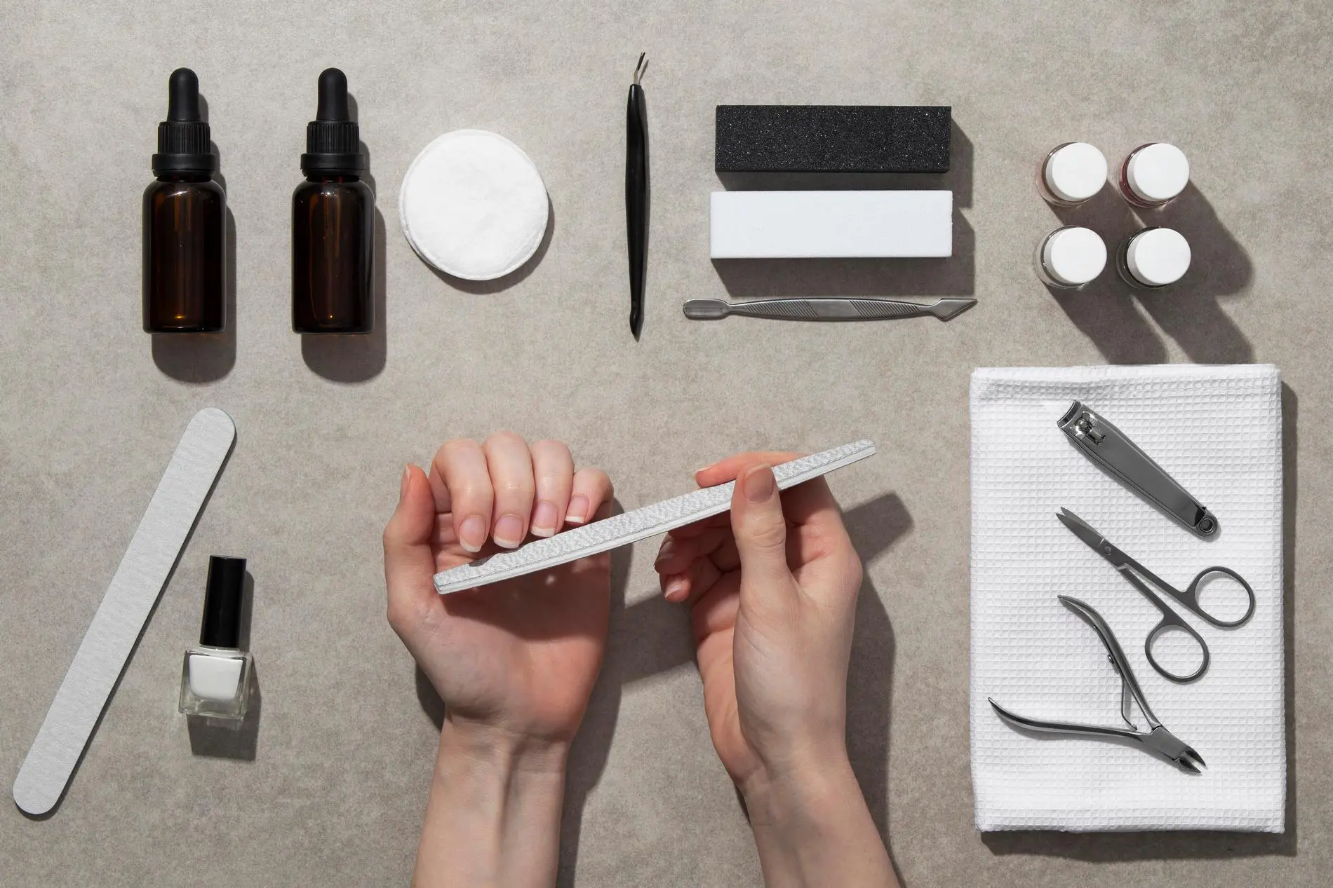 Классический Маникюр